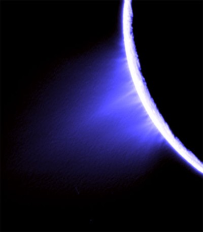 Gasstrahlen am Enceladus