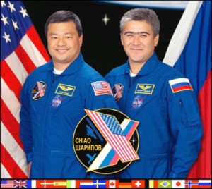 Expedition 10 Besatzung