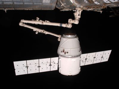 DRAGON an der ISS